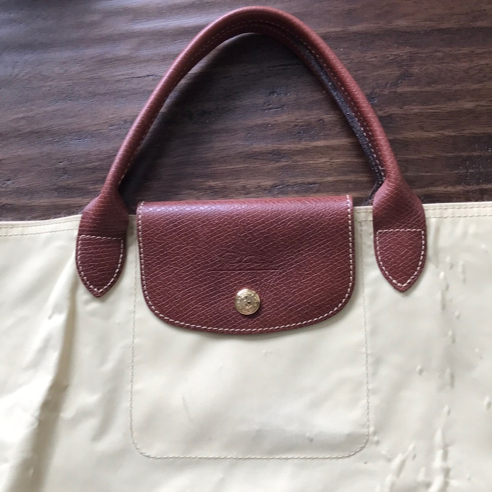 Longchamp Pastel Lemon Tote - Picture 2 of 4